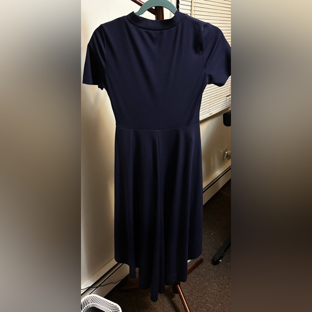Women’s Navy Short-Sleeve A-Line high low top - Picture 5 of 7